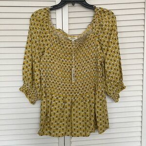 NWT Max Studio yellow rayon top size L